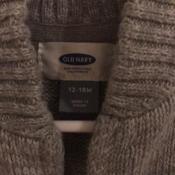 Gray Old Navy Toddler Sweater - Picture 3 of 4